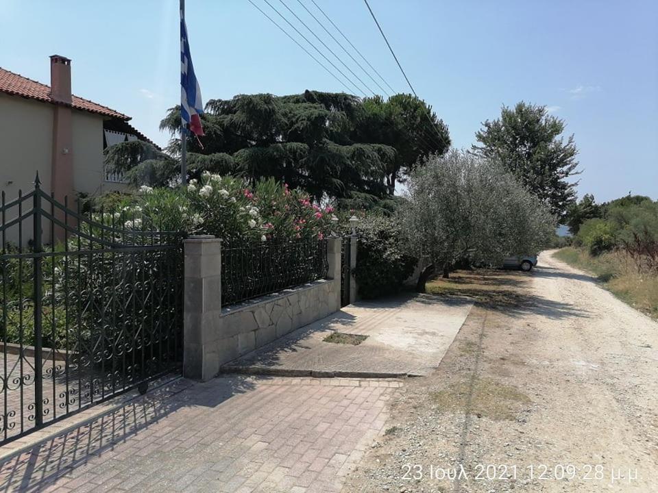 Elena'S Green House Nea Iraklitsa エクステリア 写真